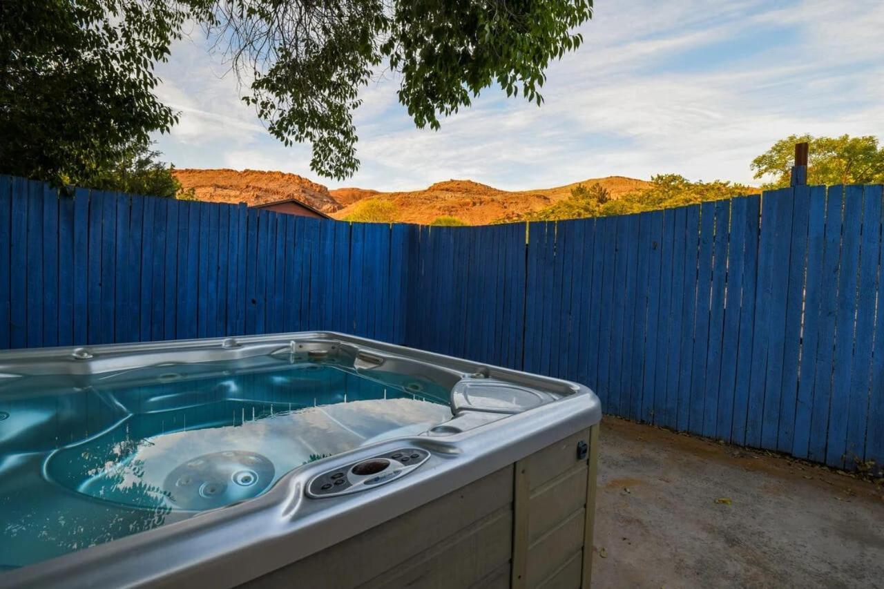 Charming 2 Bedroom Near Downtown - Rose Tree 1 Moab Bagian luar foto